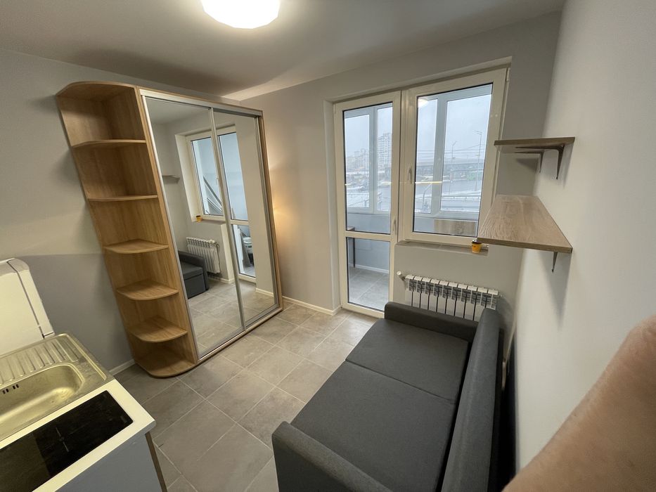 Смарт Ревуцького 40В метро 250 метрів Харківська