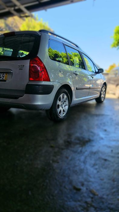 Carrinha Peugeot 307 1.6 HDi (2006) - 169.500 km – Muito Estimada