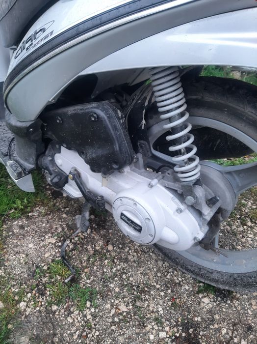 Скутер Малагуті 49 кубиків