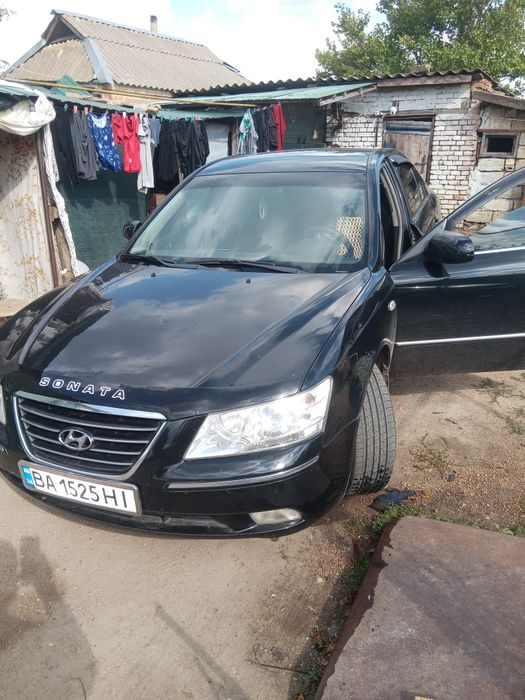 в продажі Хюндай соната
