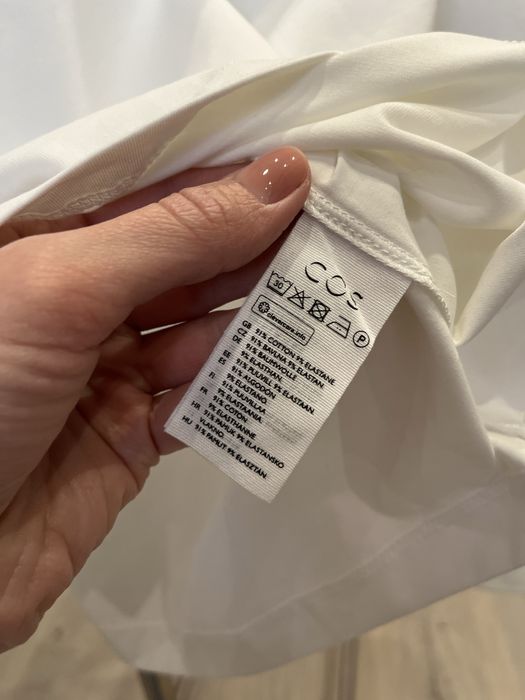 Гарна жіноча кофтинка лонгслів COS, розмір М