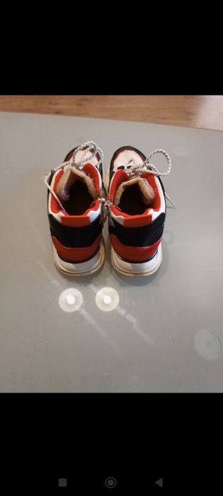 Sapatilha/bota Zara tamanho 36/37