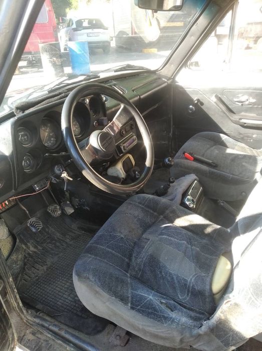 Автомобіль Ваз 2121