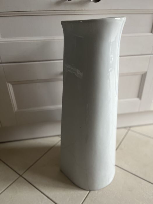 Postument noga podpora do umywalki