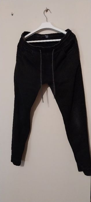 Spodnie jogger House