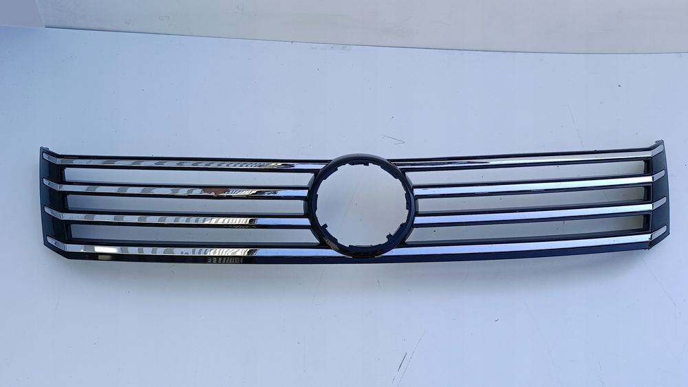 ATRAPA CHŁODNICY GRILL VOLKSWAGEN PASSAT B7