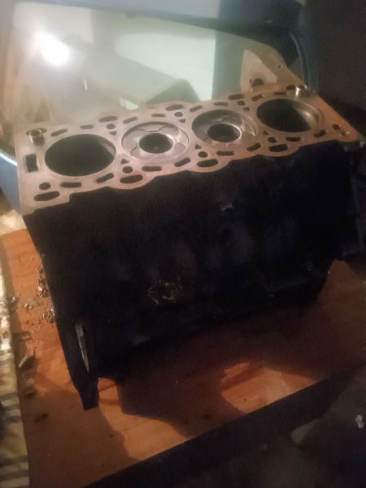 Opel fronteira b peças ler anuncio