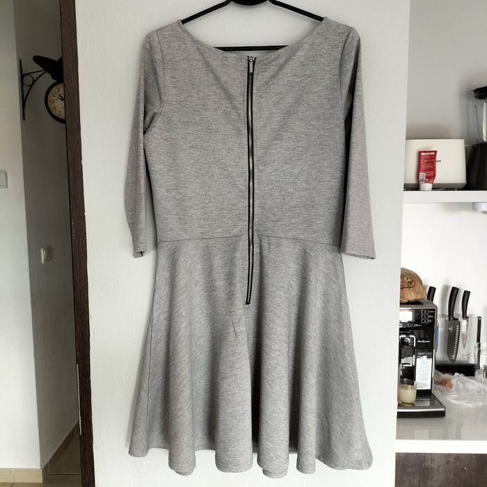 Sukienka rozmiar 38 Cropp