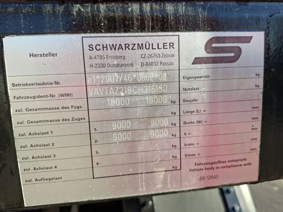 Schwarzmuller Ciężarowa Przyczepa 18 Palet  Przyczepa Ciężarowa