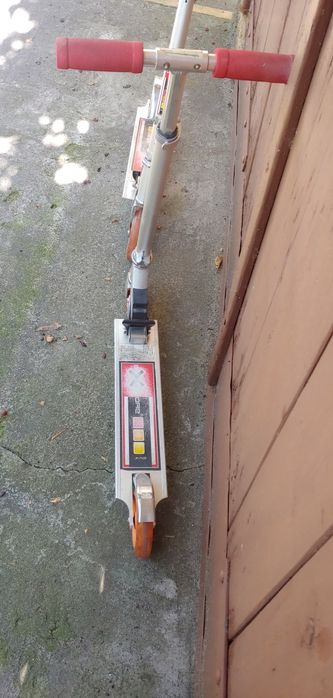 Sprzedam 2 hulajnogi