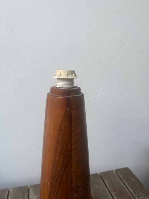 Candeeiro de mesa