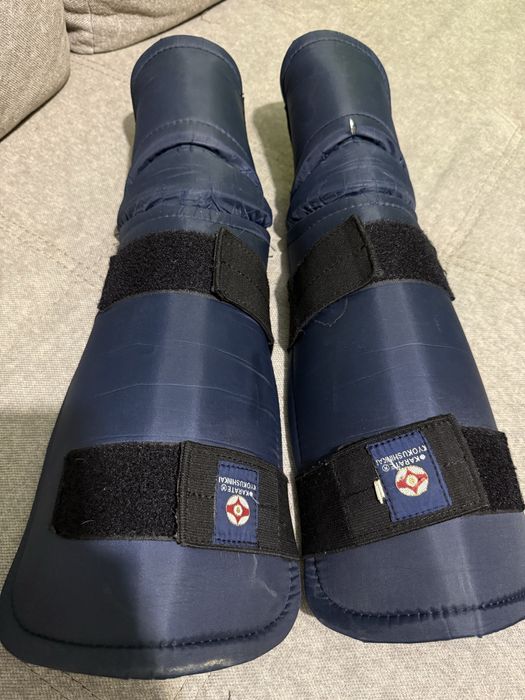 Захисні щитки доя гомілки