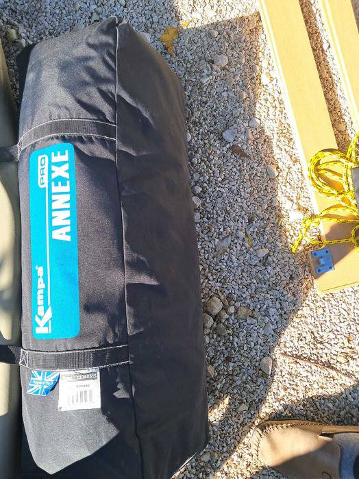 Caravana Inglesa Bailey discovery 100