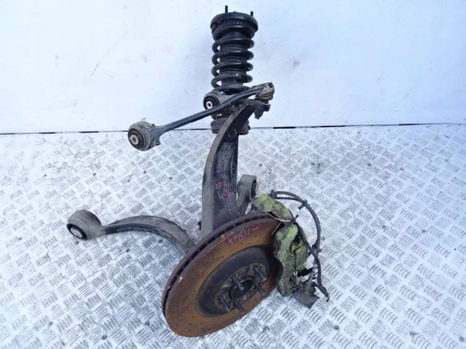 zwrotnica + kolumna lewa jaguar xf x250 3.0 d.