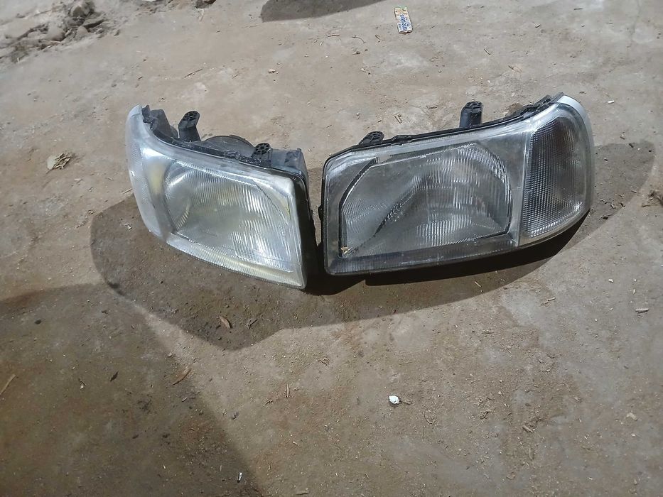 Lampy przednie Land Rover