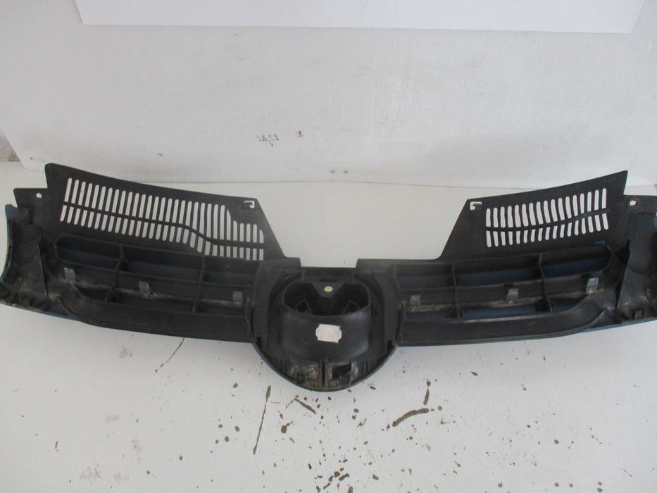 Grelha vw golf 5 V 2006