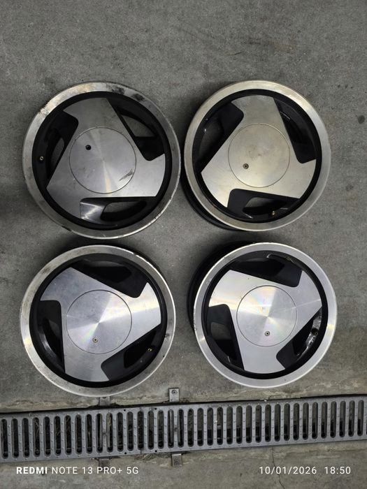 Vendo jantes MOMO 14 4x108 6-ET40