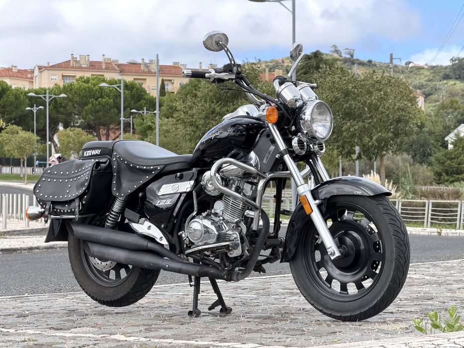 Vendo mota Keeway Superlight 125 cc