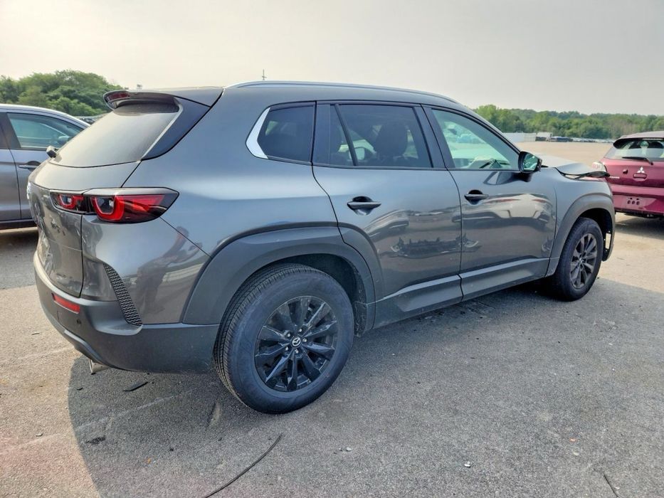 Продам Mazda CX50 2026року пробіг 5тис/км