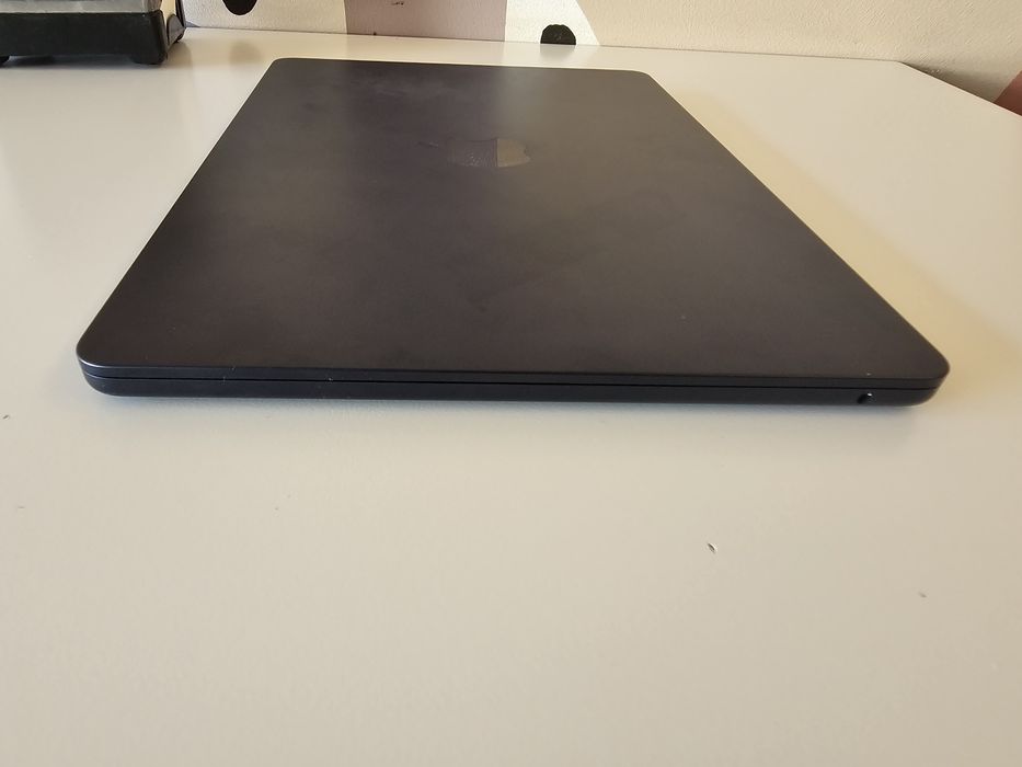 MacBook Air 13" M2 (2023)