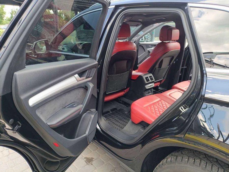 продам Audi Sq5 Premium Plus
