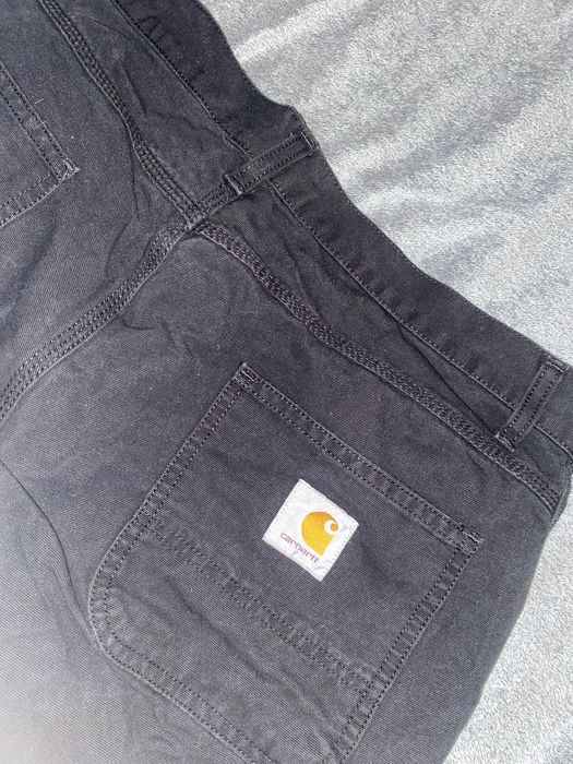 Czarne jeansy straight fit carhartt