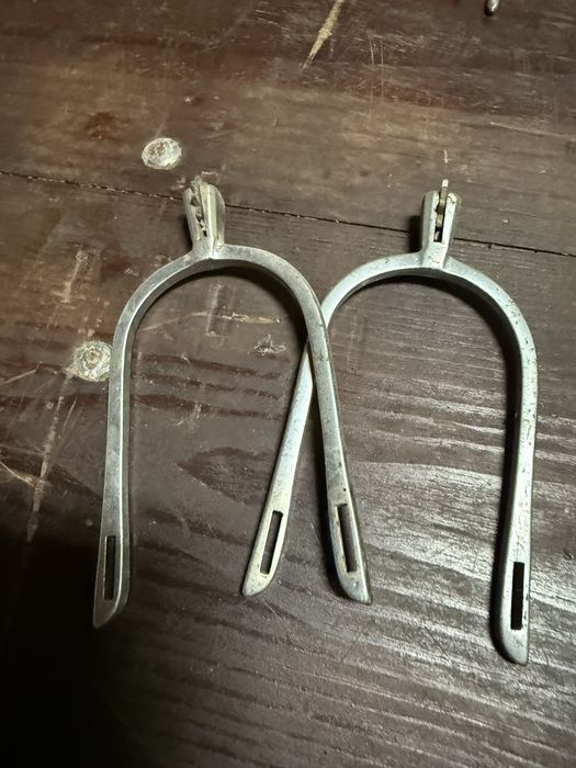 Esporas para montar