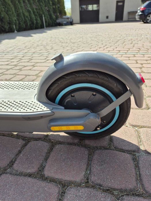 Hulajnoga elektryczna Motus Scooty 10