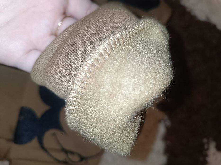 Продам костюмчик