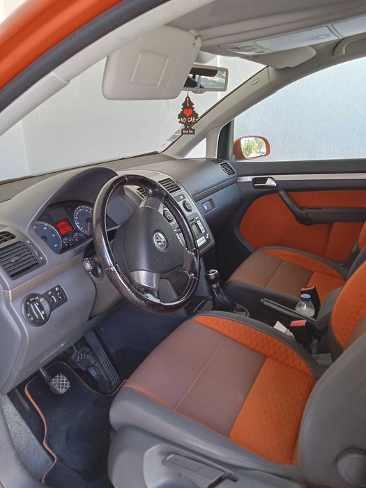 Vendo vw touran Cross