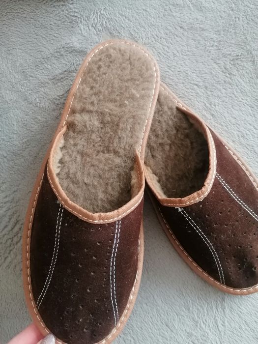 Nowe męskie ciepłe 46 kapcie góralskie kożuch profilowane