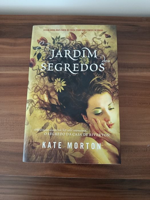 Livro jardim dos segredos de Kate Morton