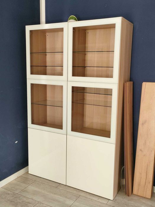 Regał z serii Besta Ikea