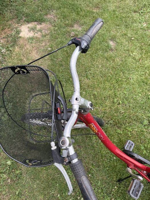 Rower miejski DBS City damski 26” koszyk bagażnik czerwony