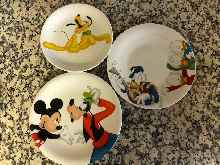 Disney Tableware Assortment446354394301736961