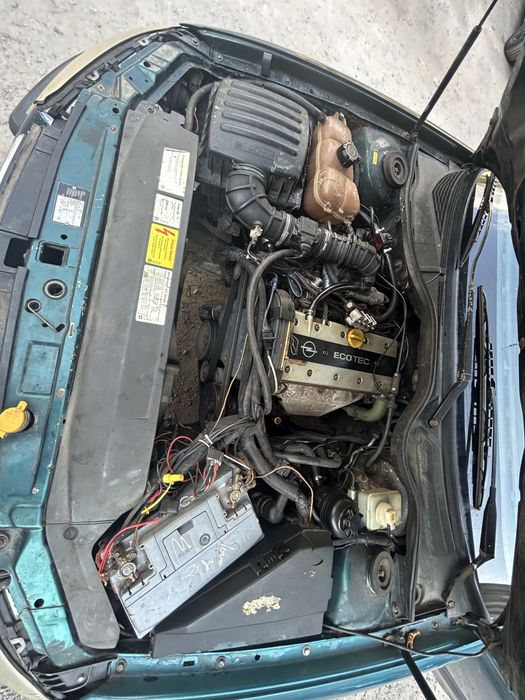 Продам Opel Omega 2 л газ/бенз
