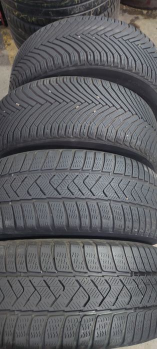 Pneus 235/45/18 semi novos