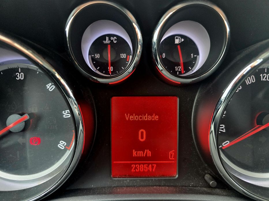 Opel Astra J Sports Tourer 1.7 CDTI