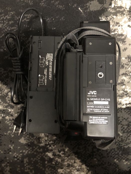 Kamera analogowa JVC GR-C11S