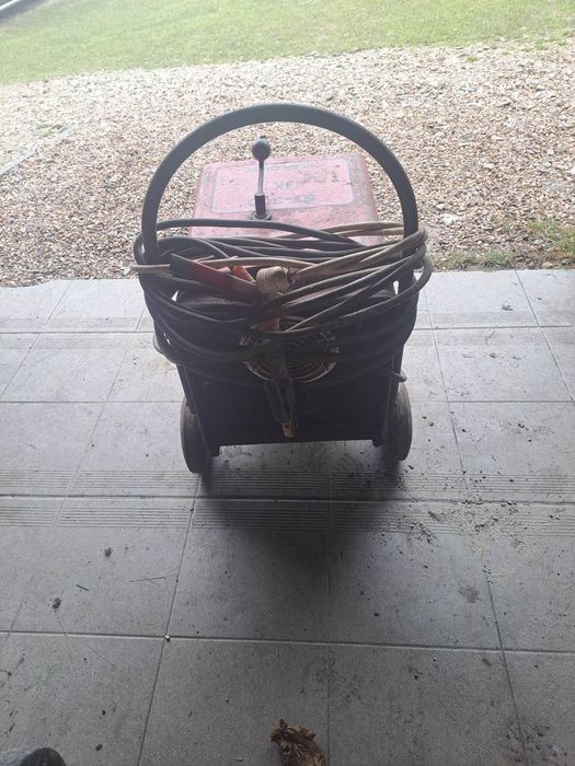 Spawarka z rozruchem 220/380