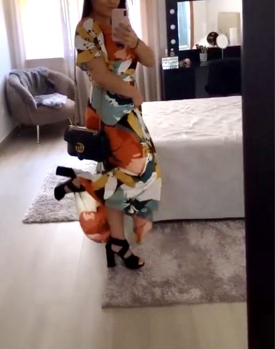 Vestido longo e fluido