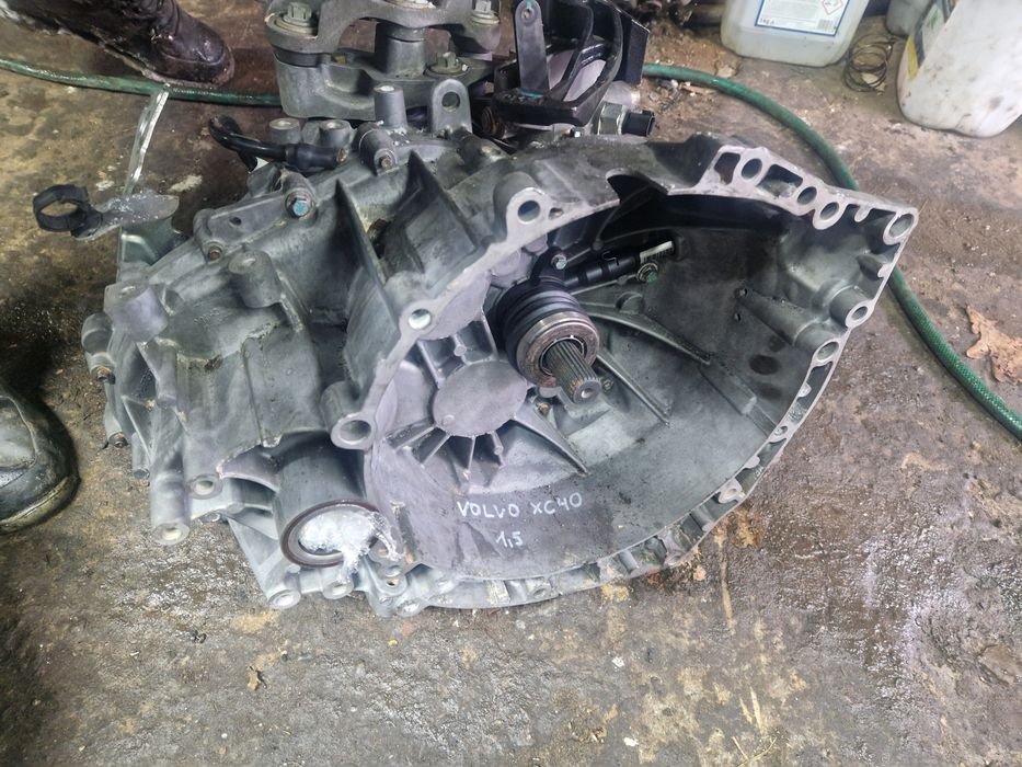 Skrzynia biegów volvo xc40 1.5
