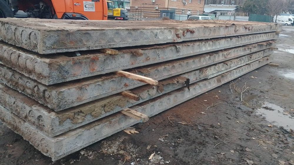 бетонные сваи и колонны