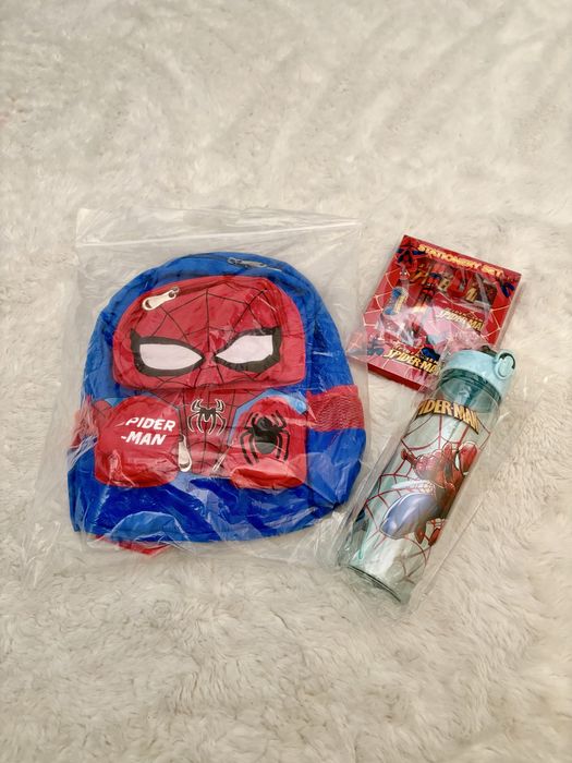 Kit Mochila + Garrafa + Acessórios Homem Aranha Marvel