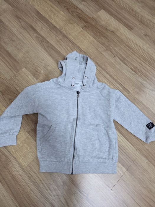 Zestaw ubran dla chłopca