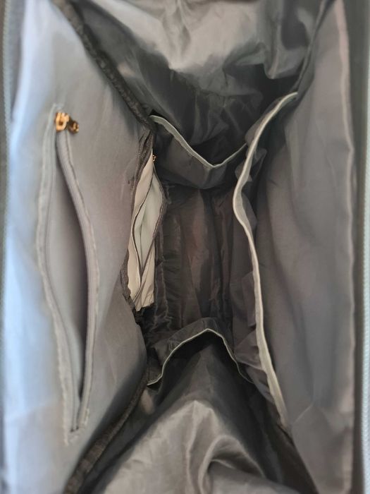 Mochila de fraldas e acessórios para o bebé com grande capacidade