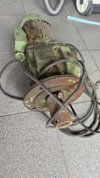 motoreduktor ,silnik elektryczny z reduktorem 0,37 kw