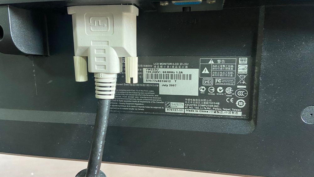 Monitor Asus 22”