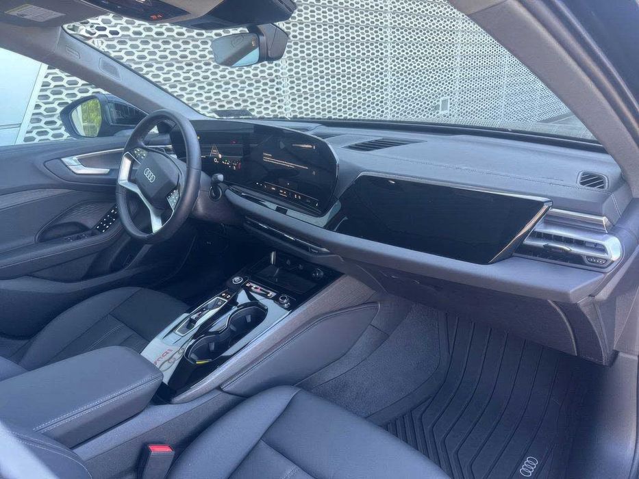Audi A5      2024
