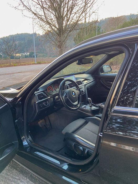 BMW 318d touring pack M